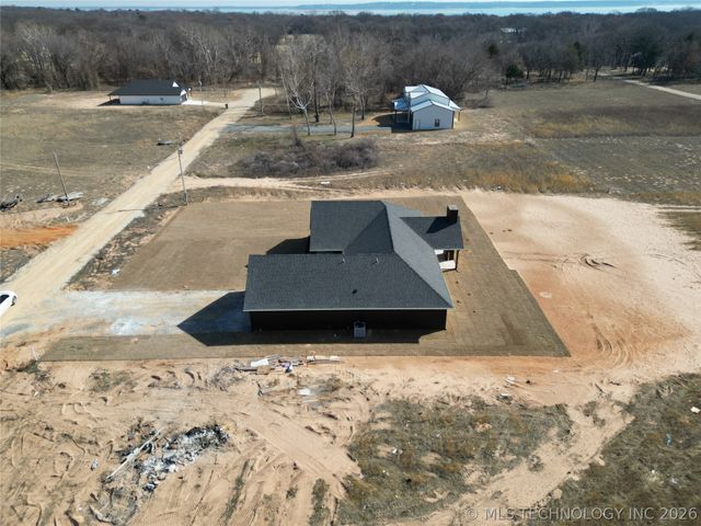 11767 Xander, Kingston, OK 73439