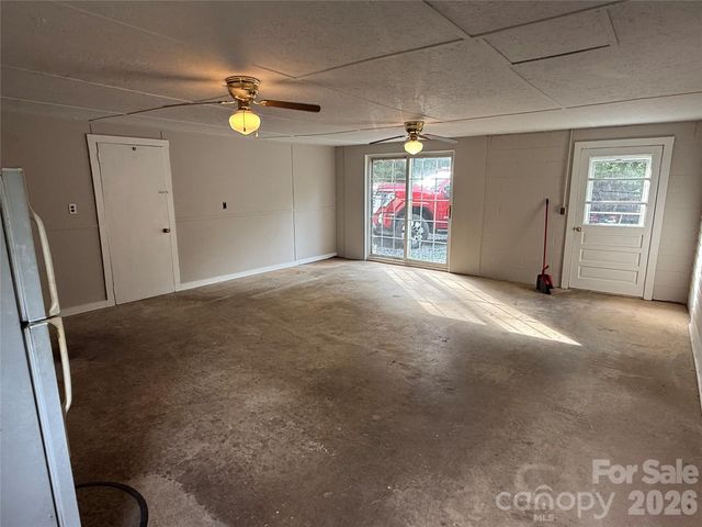 4954 Crawley Dale Street, Morganton, NC 28655
