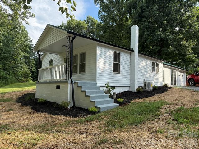 4954 Crawley Dale Street, Morganton, NC 28655