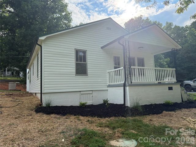 4954 Crawley Dale Street, Morganton, NC 28655