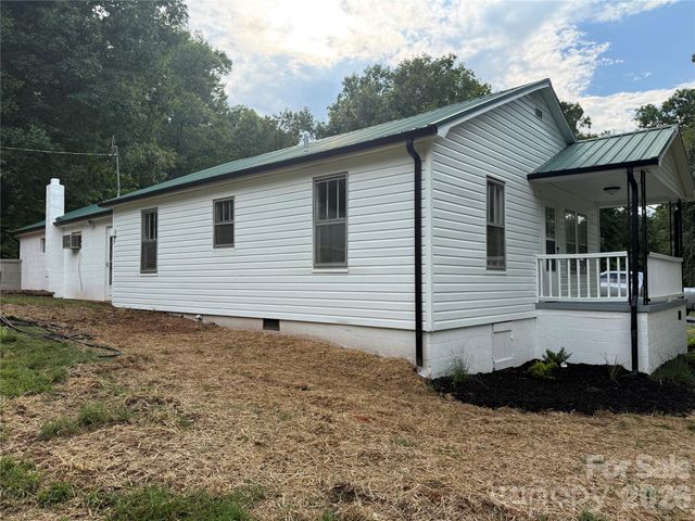 4954 Crawley Dale Street, Morganton, NC 28655