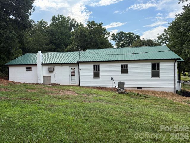4954 Crawley Dale Street, Morganton, NC 28655