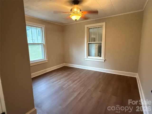 4954 Crawley Dale Street, Morganton, NC 28655