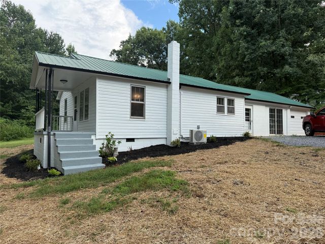 4954 Crawley Dale Street, Morganton, NC 28655