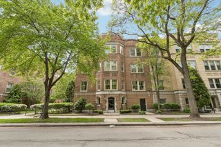 623 Washington Boulevard 3N, Oak Park, IL 60302