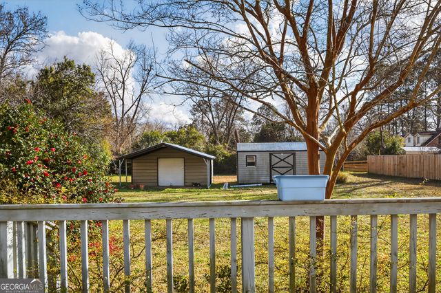 606 W Liberty Street, Claxton, GA 30417