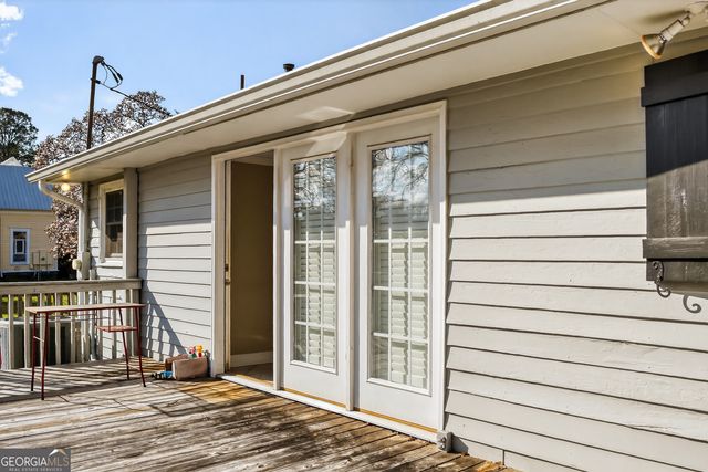 606 W Liberty Street, Claxton, GA 30417