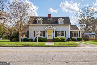 606 W Liberty Street, Claxton, GA 30417