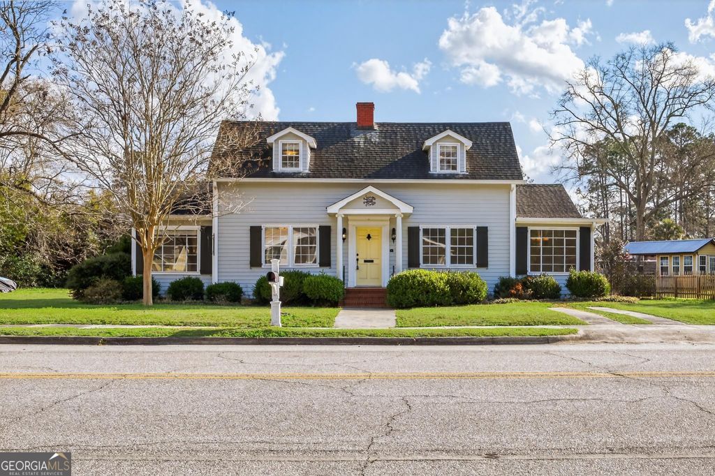 606 W Liberty Street, Claxton, GA 30417