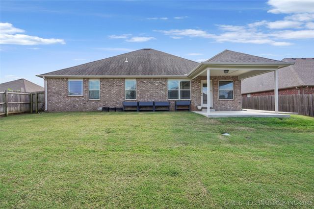 5016 E El Paso Street, Broken Arrow, OK 74014