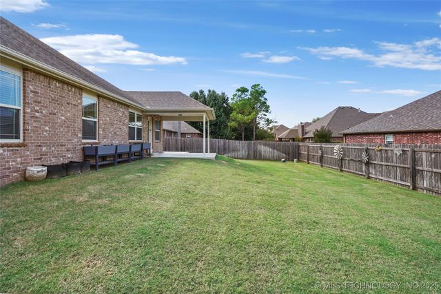 5016 E El Paso Street, Broken Arrow, OK 74014