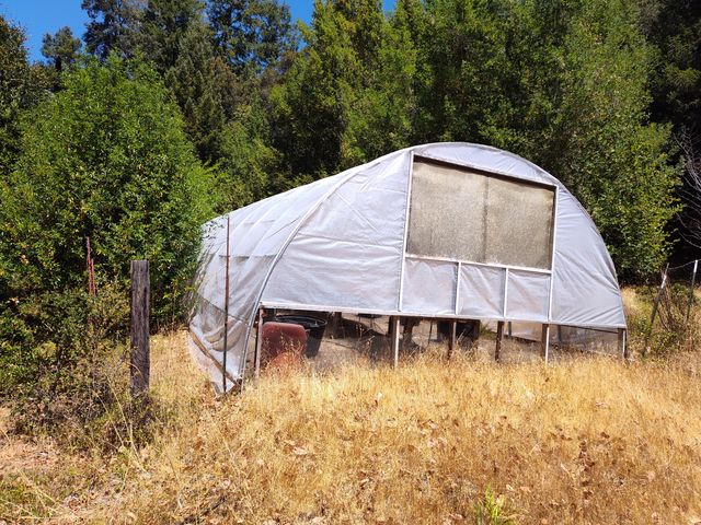 3900 Hansen Ranch Road, Piercy, CA 95587