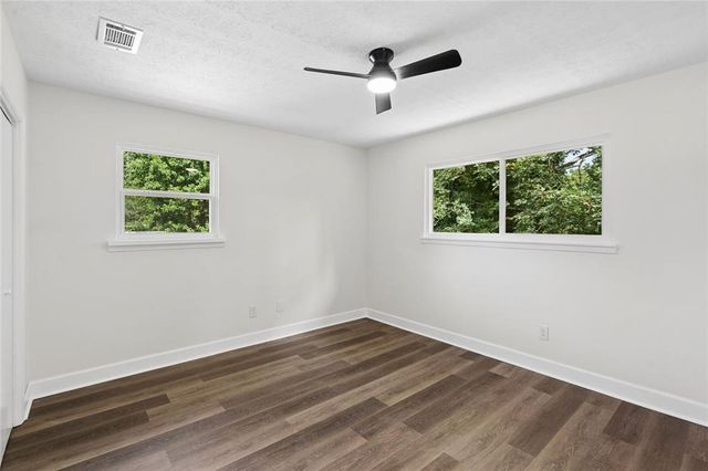 498 Queen Aliese Ln Lane, Jonesboro, GA 30236