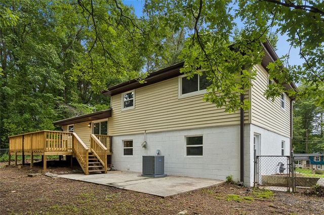 498 Queen Aliese Ln Lane, Jonesboro, GA 30236