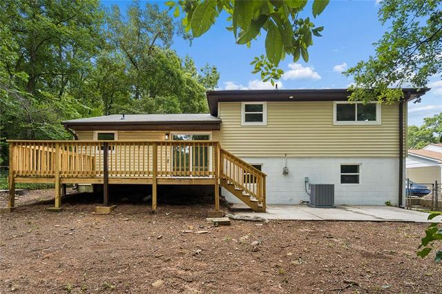 498 Queen Aliese Ln Lane, Jonesboro, GA 30236