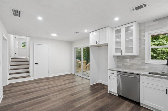498 Queen Aliese Ln Lane, Jonesboro, GA 30236