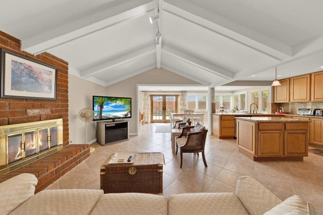 12475 Floresta Way, San Diego, CA 92128