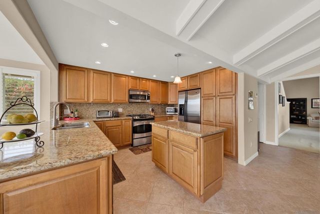 12475 Floresta Way, San Diego, CA 92128