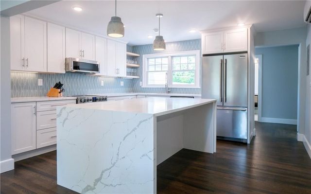 118 Ruggles Avenue 101, Newport, RI 02840