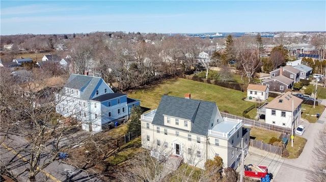 118 Ruggles Avenue 101, Newport, RI 02840