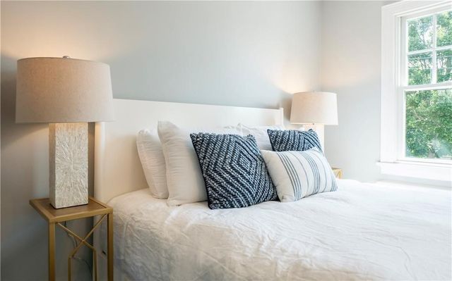 118 Ruggles Avenue 101, Newport, RI 02840