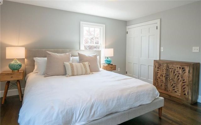 118 Ruggles Avenue 101, Newport, RI 02840