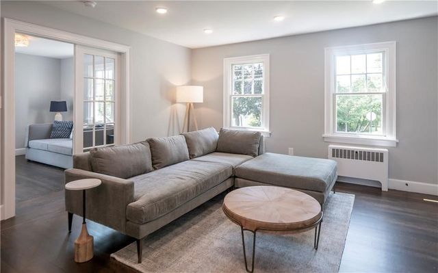 118 Ruggles Avenue 101, Newport, RI 02840