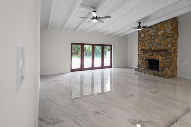 2524 BLUE LAKE COURT, Apopka, FL 32703