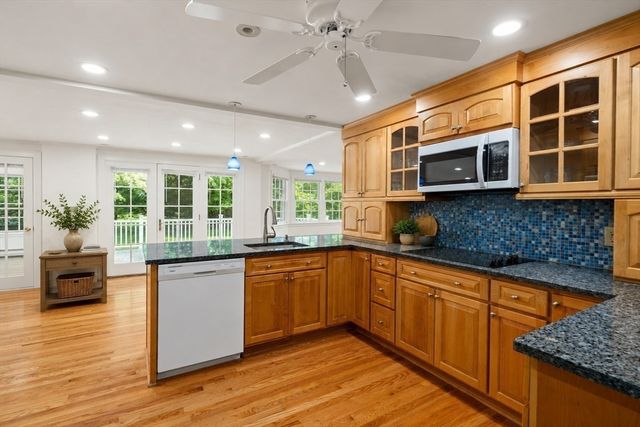 82 Allen Avenue, Newton, MA 02468