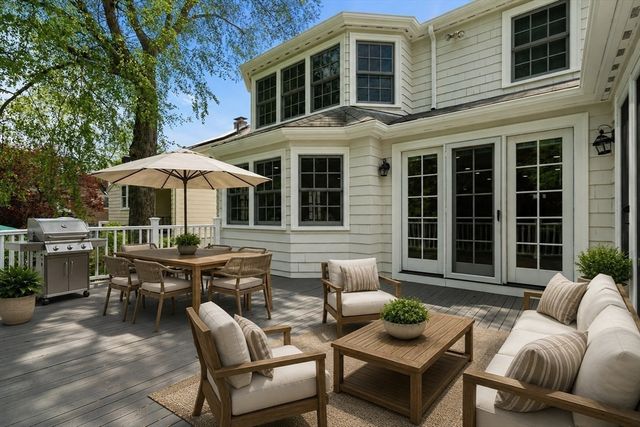 82 Allen Avenue, Newton, MA 02468