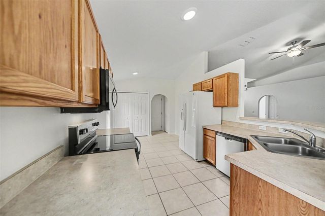 332 MCKAY BOULEVARD, Sanford, FL 32771