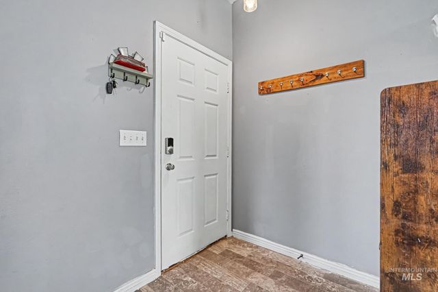 20164 Colebrook Ave, Caldwell, ID 83605