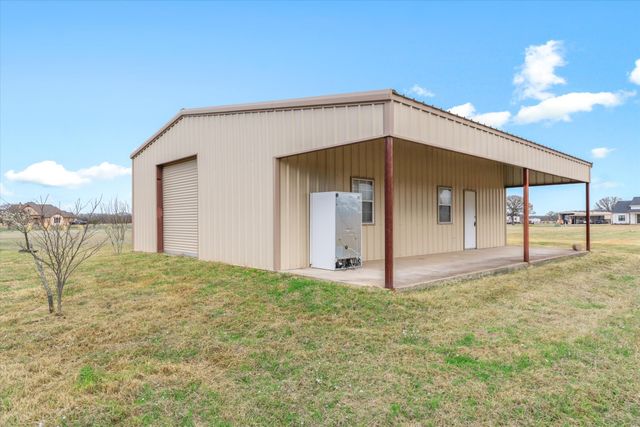 5971 Hidden Oaks Drive, Quinlan, TX 75474