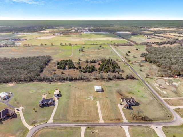 5971 Hidden Oaks Drive, Quinlan, TX 75474