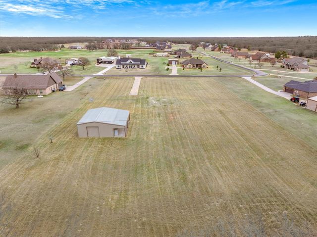 5971 Hidden Oaks Drive, Quinlan, TX 75474