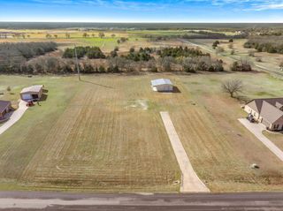 5971 Hidden Oaks Drive, Quinlan, TX 75474