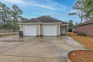 629 Carrell Street A/B, Tomball, TX 77375