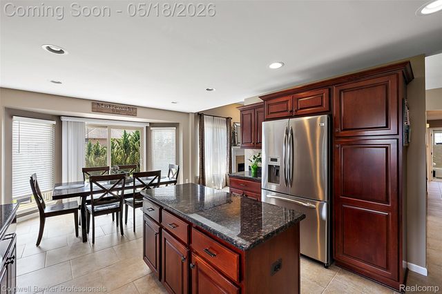 16532 Moore Park Road, Macomb Township, MI 48044