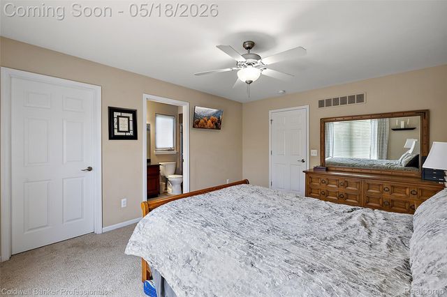 16532 Moore Park Road, Macomb Township, MI 48044