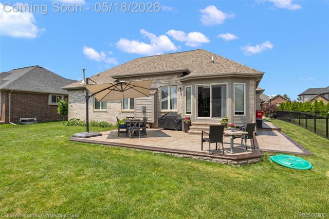 16532 Moore Park Road, Macomb Township, MI 48044