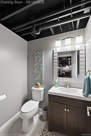 16532 Moore Park Road, Macomb Township, MI 48044
