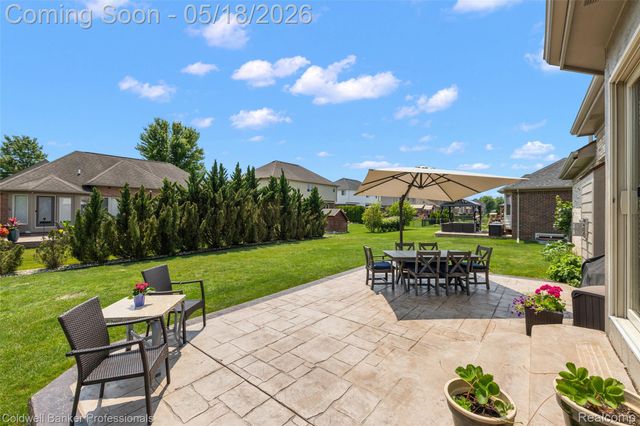 16532 Moore Park Road, Macomb Township, MI 48044
