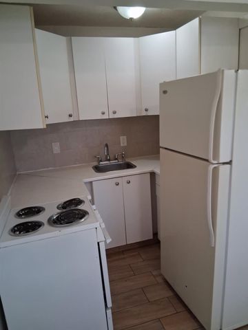 3902 SW 12th Pl 1-2, Fort Lauderdale, FL 33312