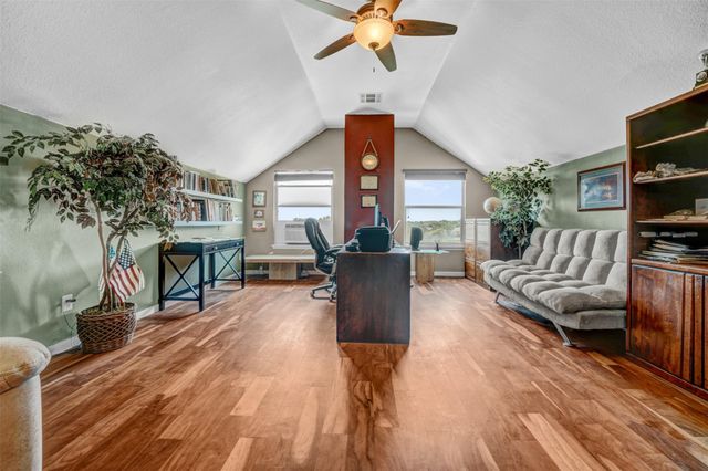 2521 AMEN CORNER RD, Pflugerville, TX 78660