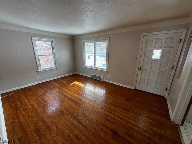 2910 Fortune Avenue, Parma, OH 44134