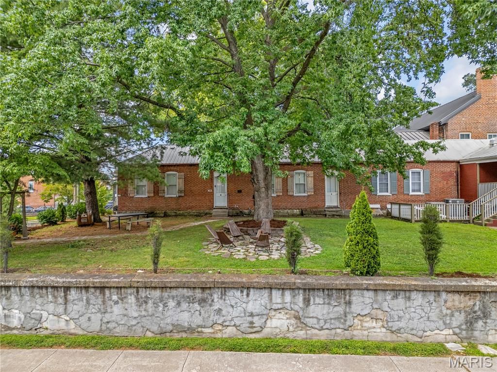 304 Schiller Street, Hermann, MO 65041