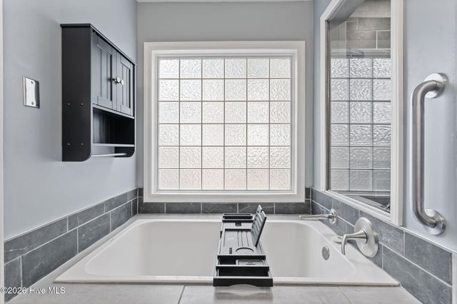 7620 Champlain Drive, Wilmington, NC 28412