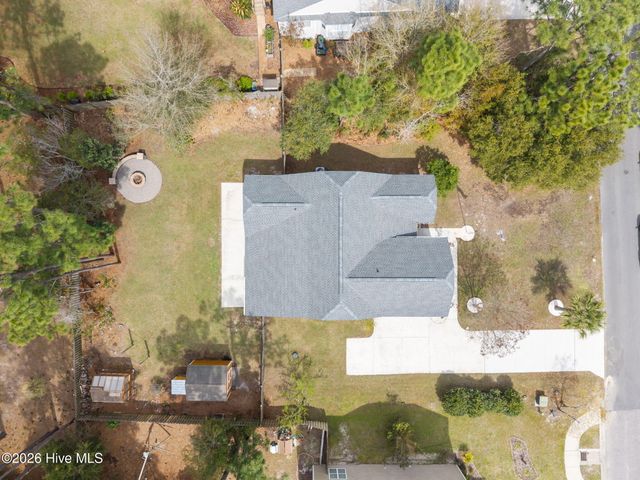 7620 Champlain Drive, Wilmington, NC 28412