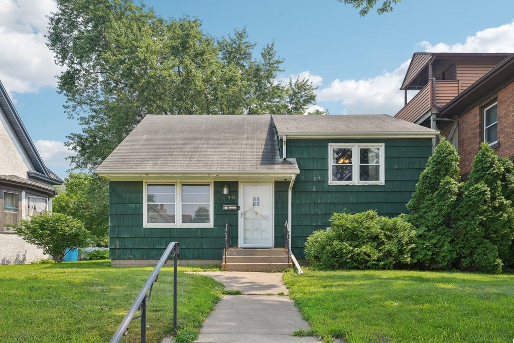541 1st Avenue S, South Saint Paul, MN 55075