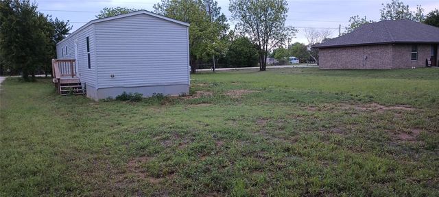 6102 S Lakeside Hills Court, Granbury, TX 76048